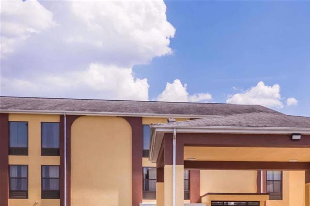 Howard Johnson By Wyndham Spartanburg Expo Center Extérieur photo