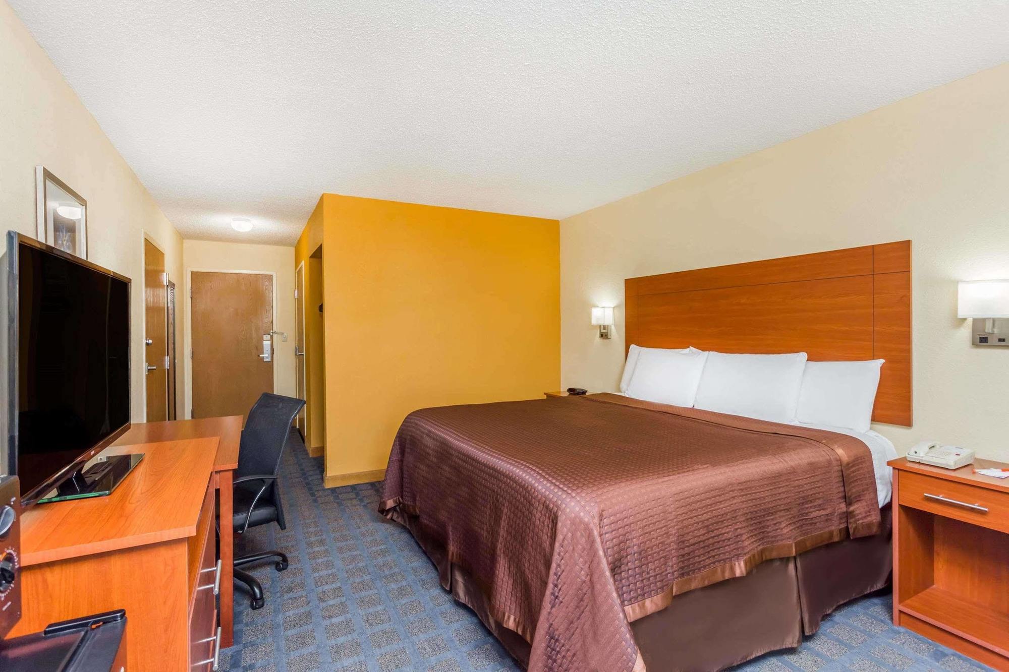 Howard Johnson By Wyndham Spartanburg Expo Center Extérieur photo