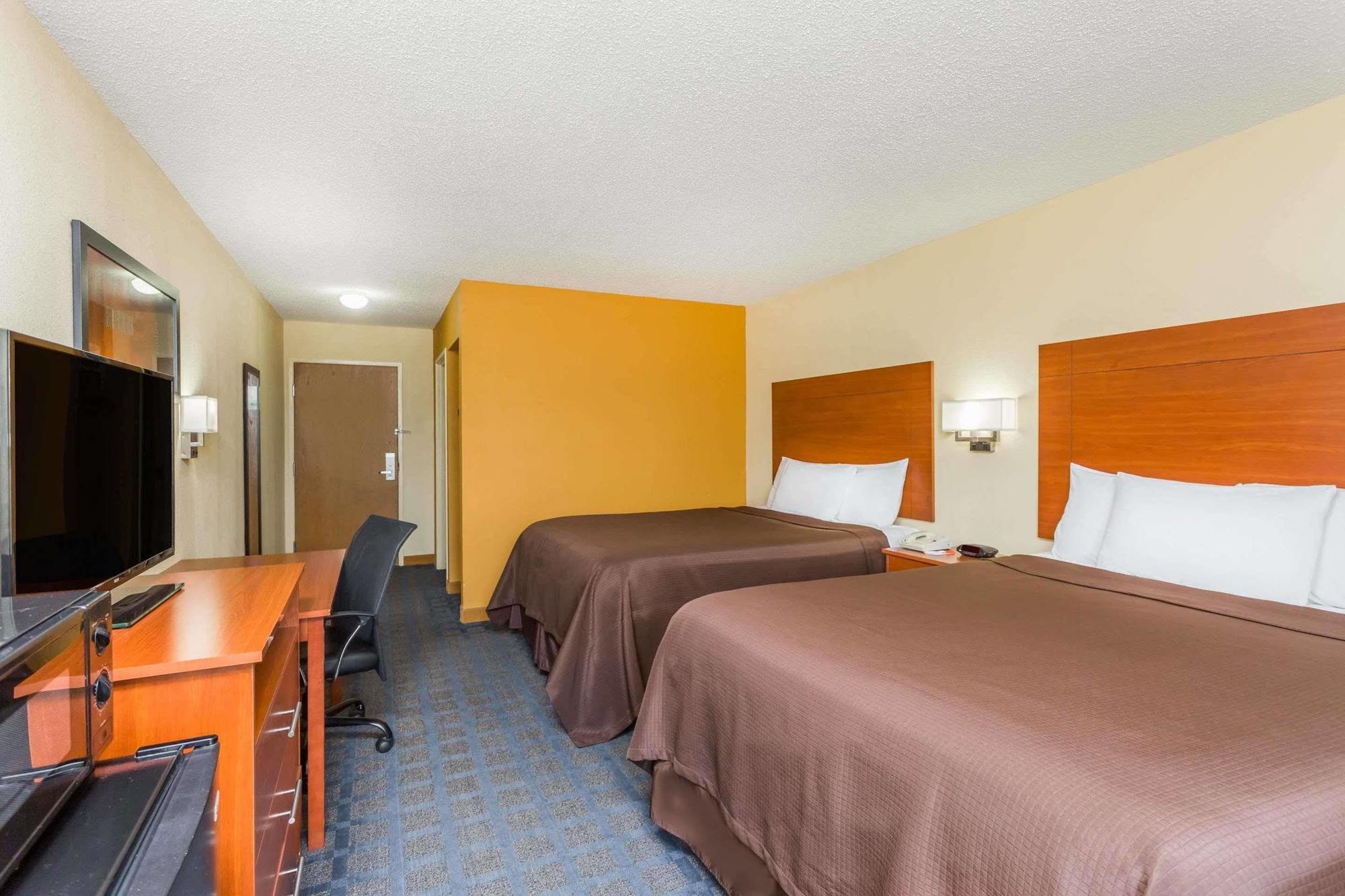 Howard Johnson By Wyndham Spartanburg Expo Center Extérieur photo